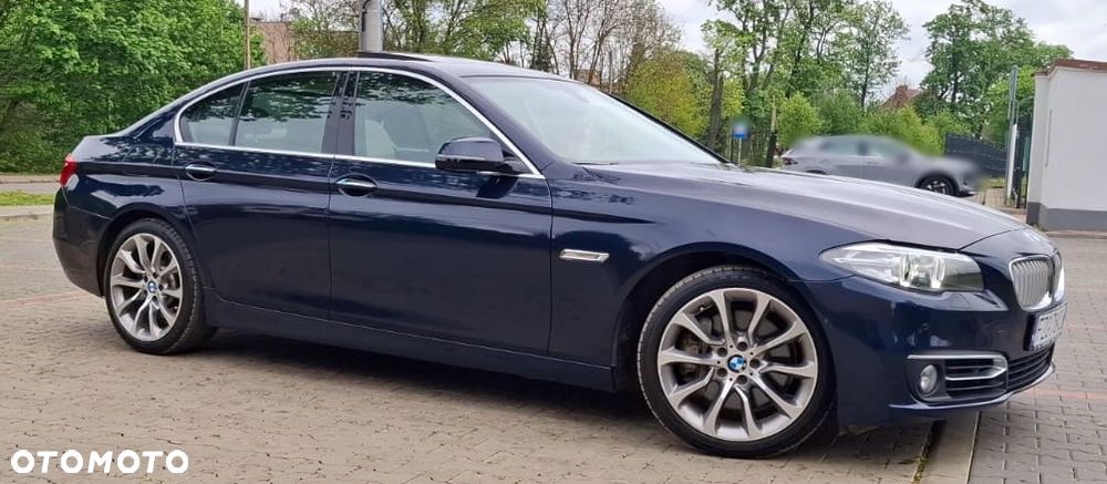 BMW Seria 5 530d Sport-Aut Luxury Line - 5