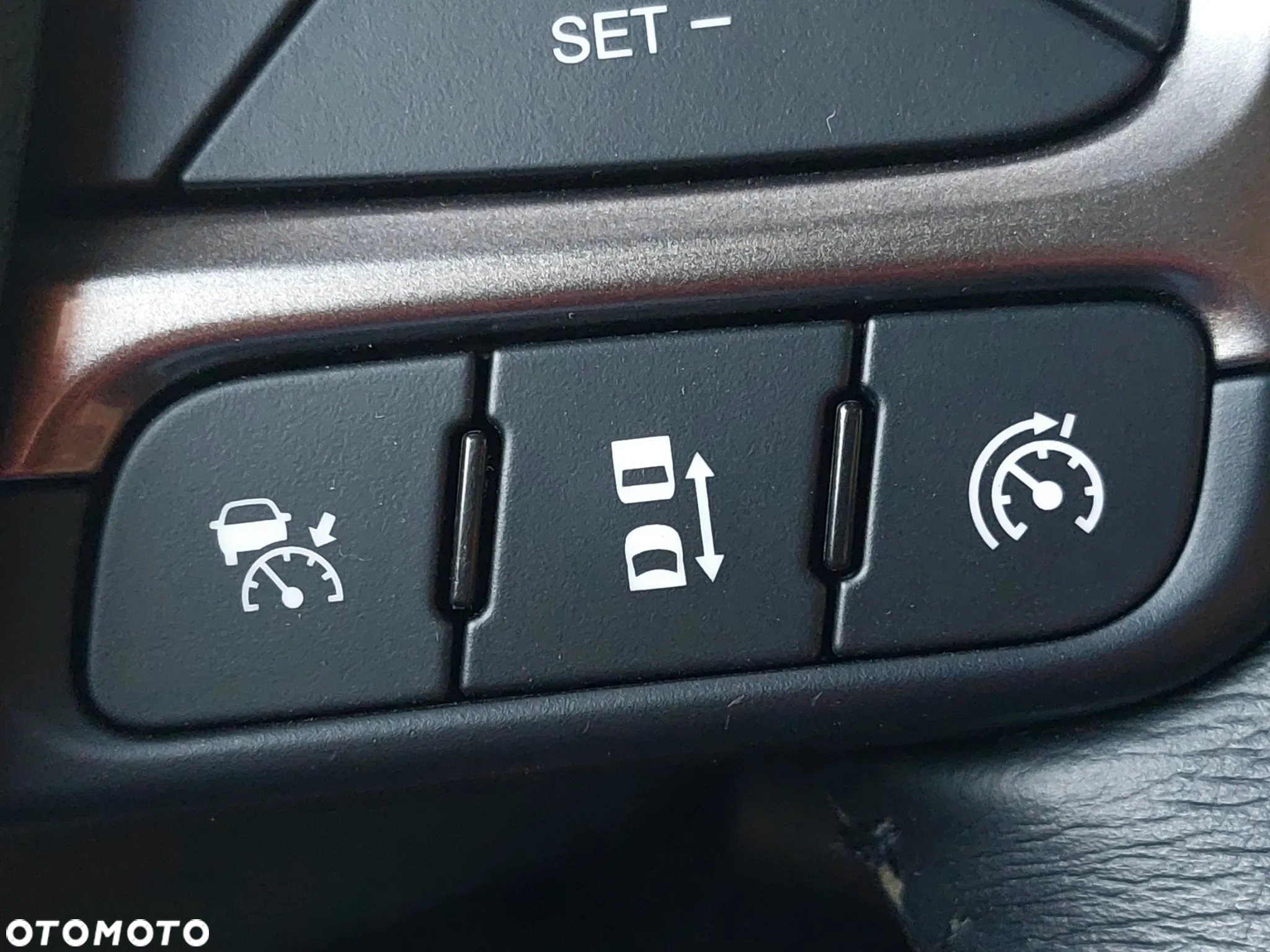 Jeep Renegade 1.4 MultiAir Limited - 35