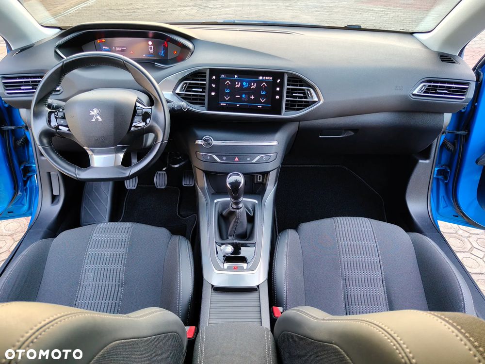 Peugeot 308 - 26