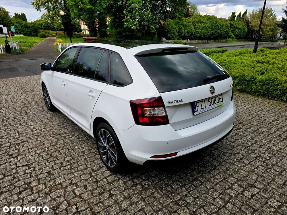 Skoda RAPID 1.2 TSI Green tec Edition - 8
