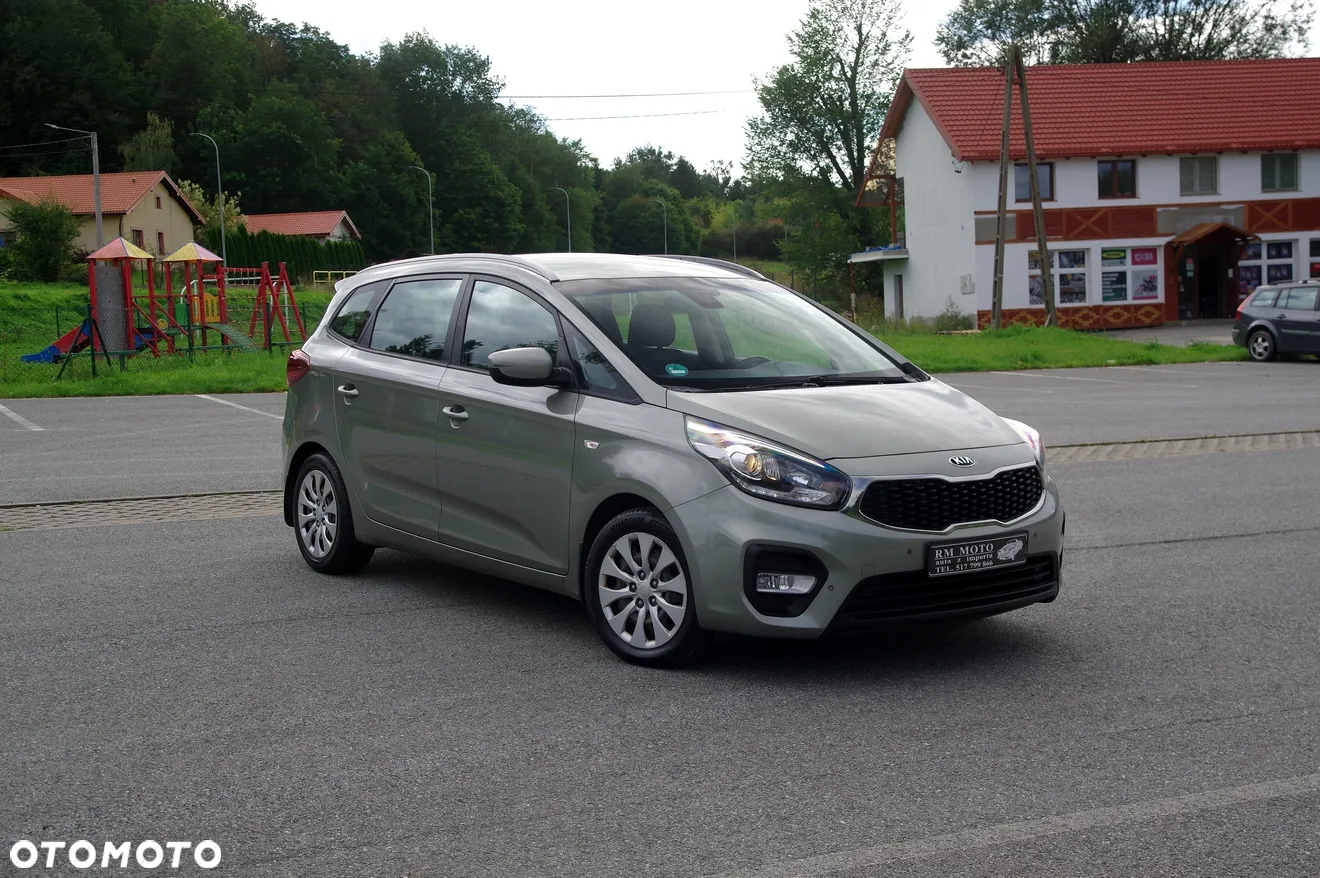Kia Carens 1.7 CRDi XL 7os - 17