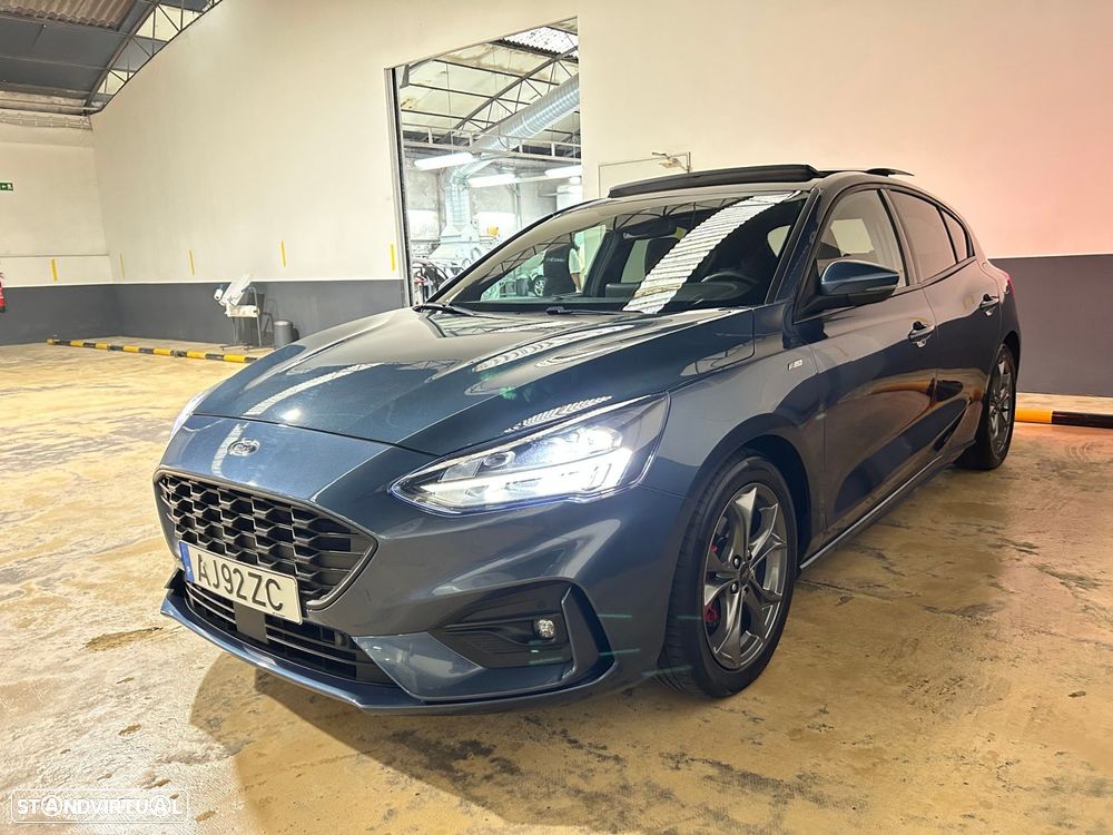 Ford Focus 1.0 EcoBoost MHEV ST-Line X Aut. - 4