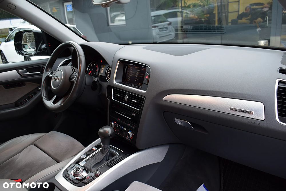 Audi Q5 2.0 TDI Quattro S tronic design - 9