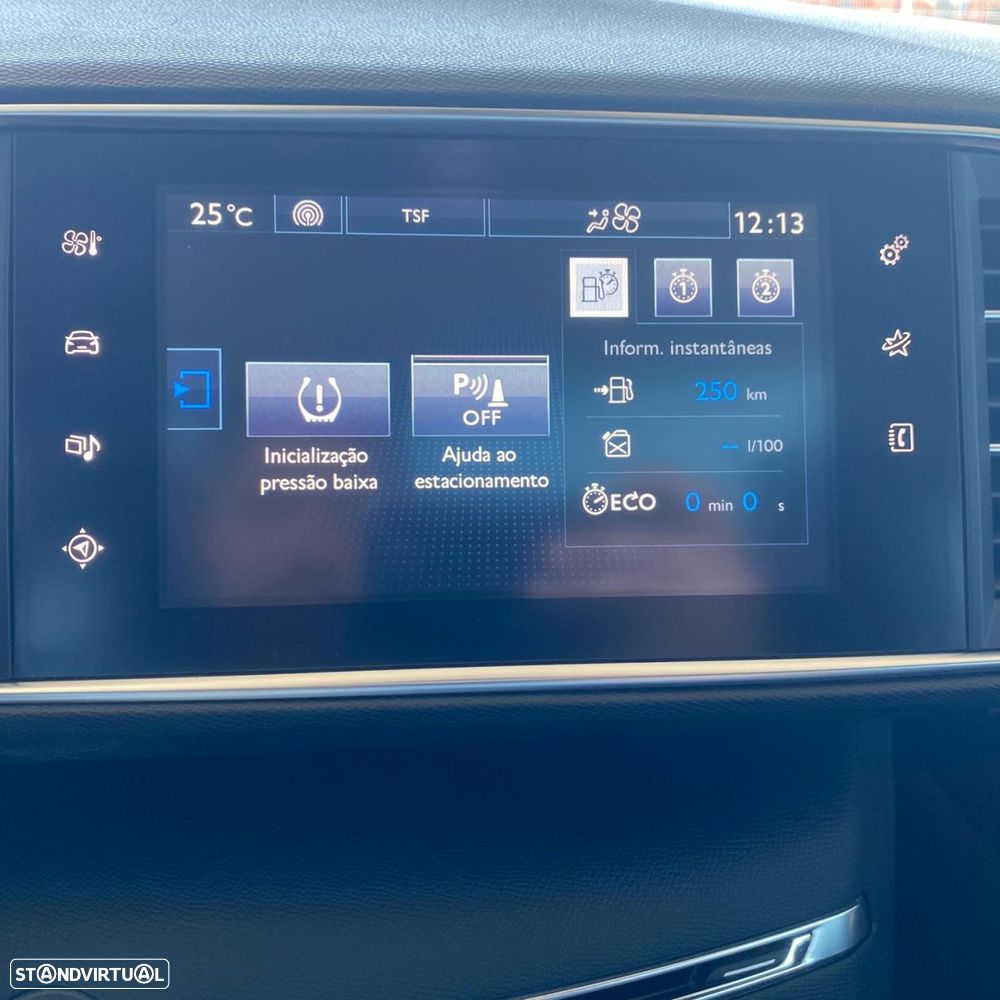 Peugeot 308 1.6 BlueHDi Allure J17 - 37