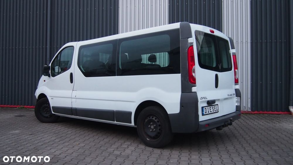 Opel Vivaro L2H1 2.9t - 3