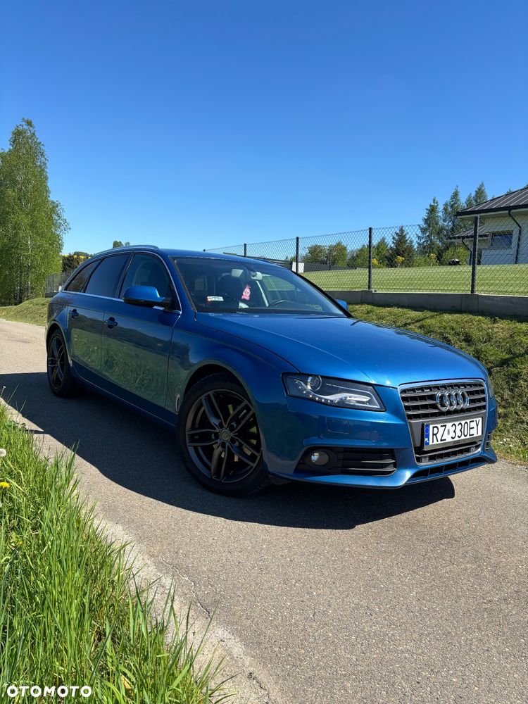 Audi A4 Avant 2.0 TDI DPF Ambition - 1
