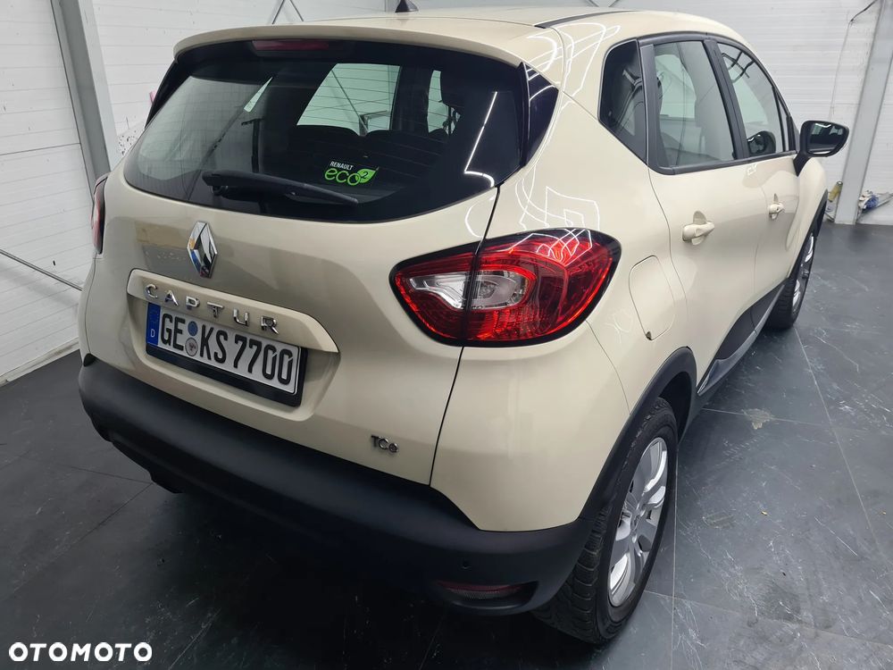 Renault Captur ENERGY TCe 90 Start&Stop Luxe - 24
