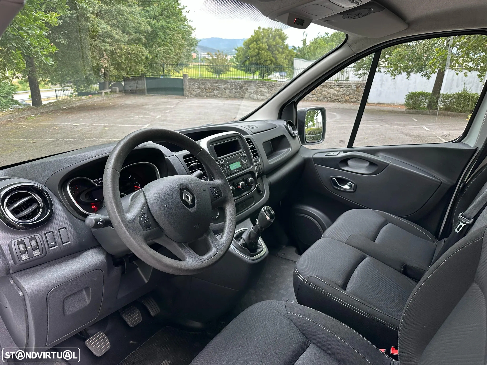 Renault Trafic L1H1 DCi 95 Confort - 14
