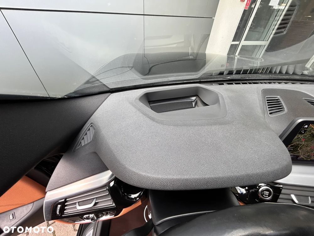 BMW Seria 5 530d xDrive mHEV M Sport sport - 16