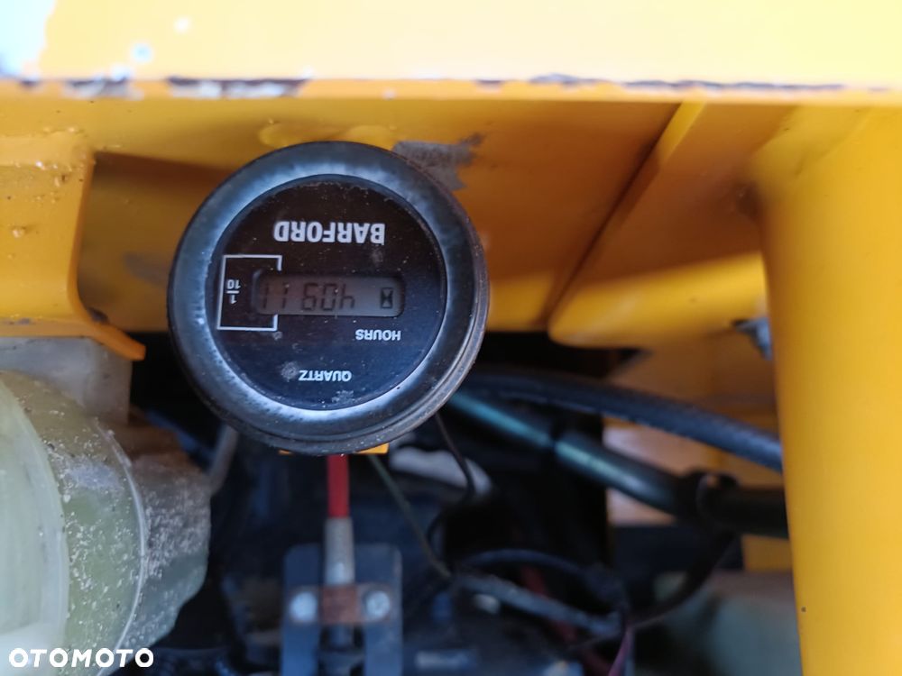 Barford Wozidło Budowlane SXR 6000 6 ton Obrotowe Thwaites - 4