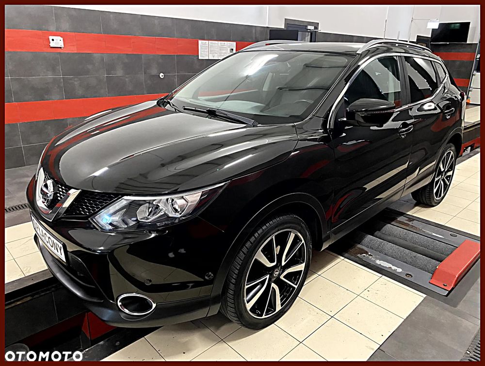 Nissan Qashqai 1.6 DIG-T Tekna+ - 1