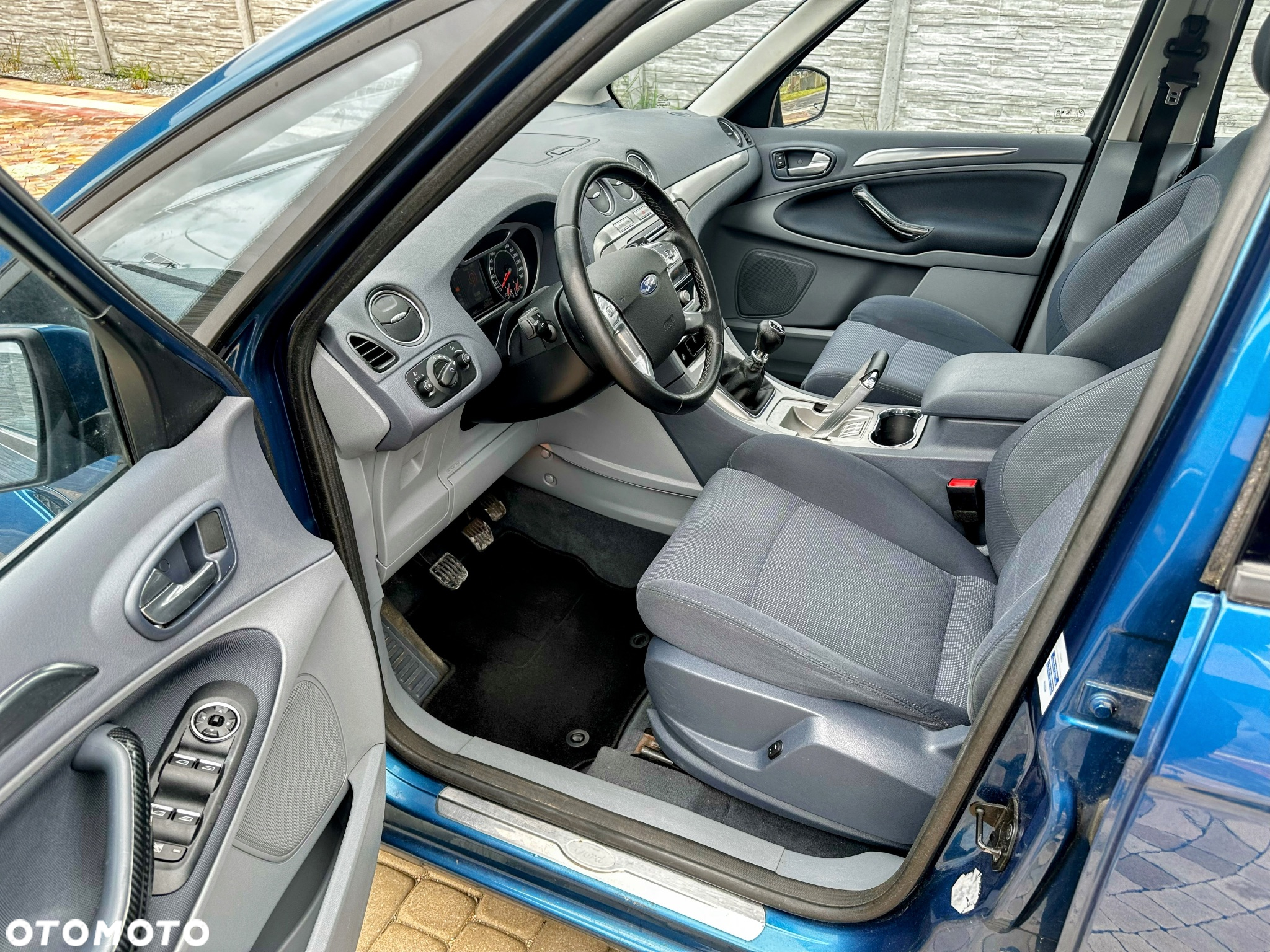 Ford S-Max - 6
