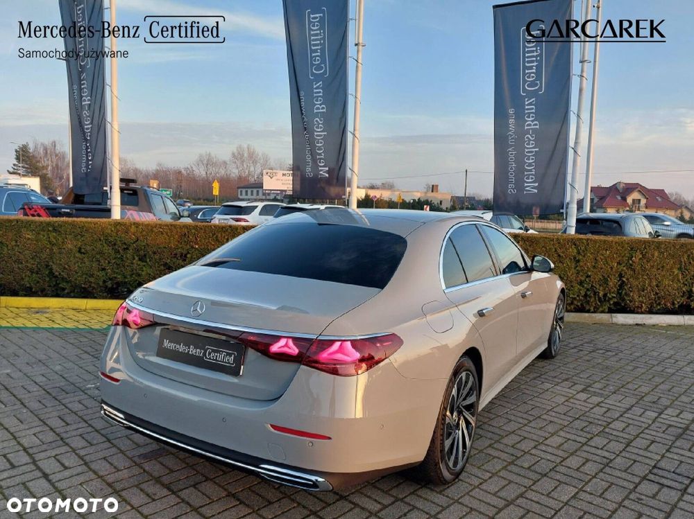 Mercedes-Benz Klasa E - 5