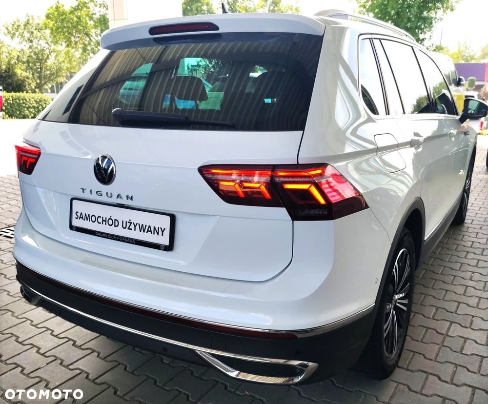Volkswagen Tiguan 2.0 TDI Elegance DSG - 35