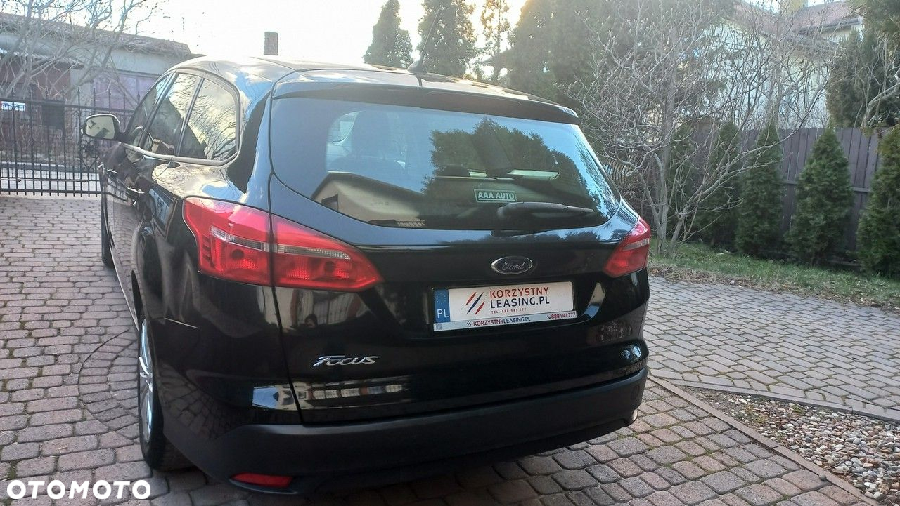 Ford Focus - 17