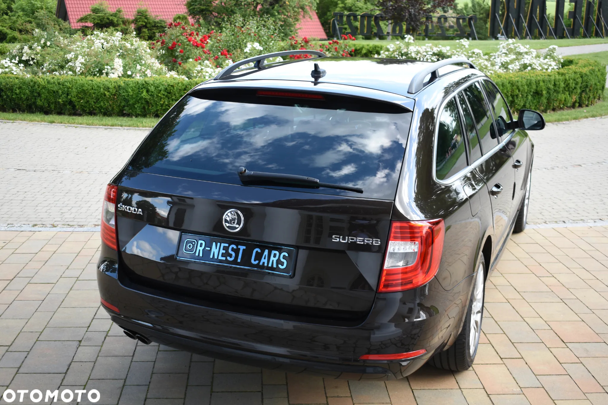Skoda Superb 2.0 TDI Elegance - 23