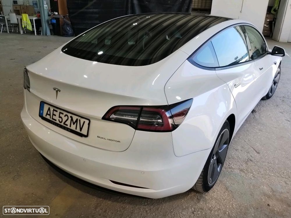 Tesla Model 3 Long-Range Dual Motor AWD - 3