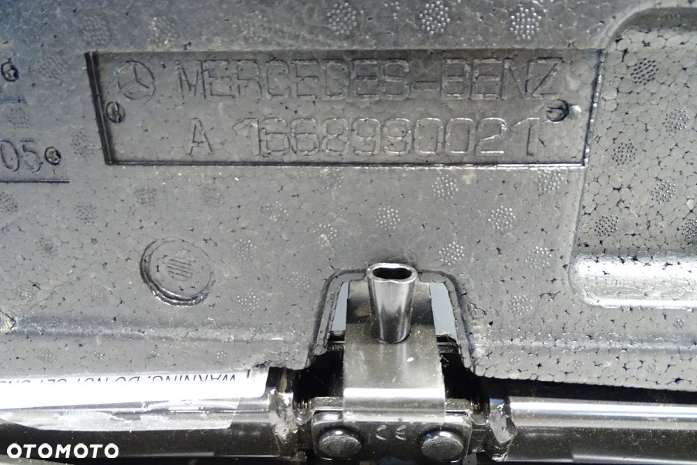 MERCEDES W166 STYROPIAN BAGAŻNIKA ZESTAW NAPRAWCZY 1668990021 - 4