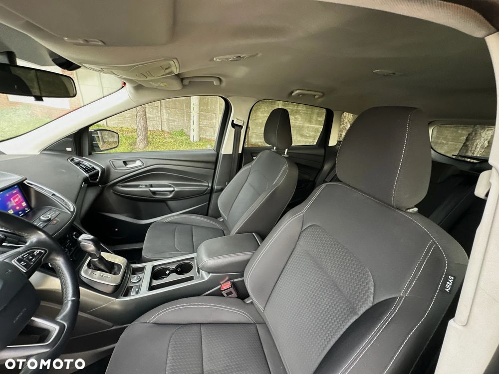 Ford Kuga 2.0 EcoBlue TITANIUM - 33