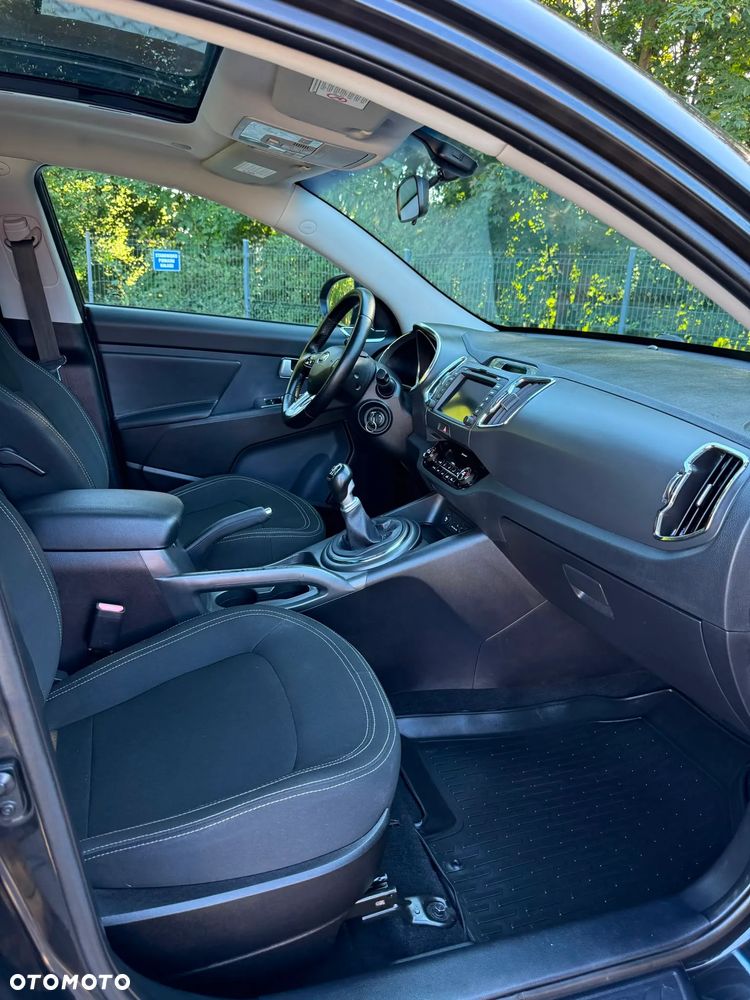 Kia Sportage 1.7 CRDI 2WD Spirit - 17