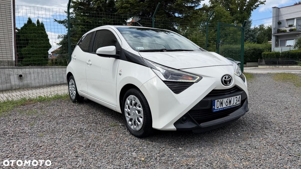 Toyota Aygo x-business - 6