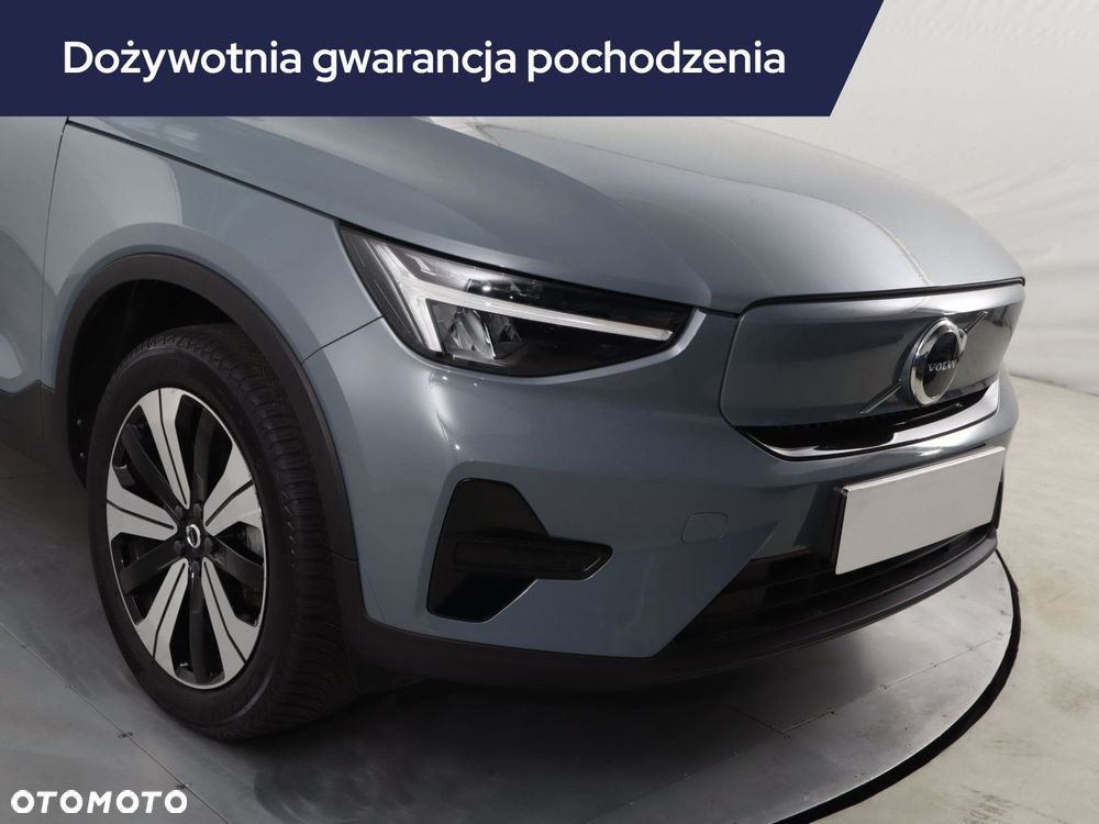 Volvo XC 40 - 25