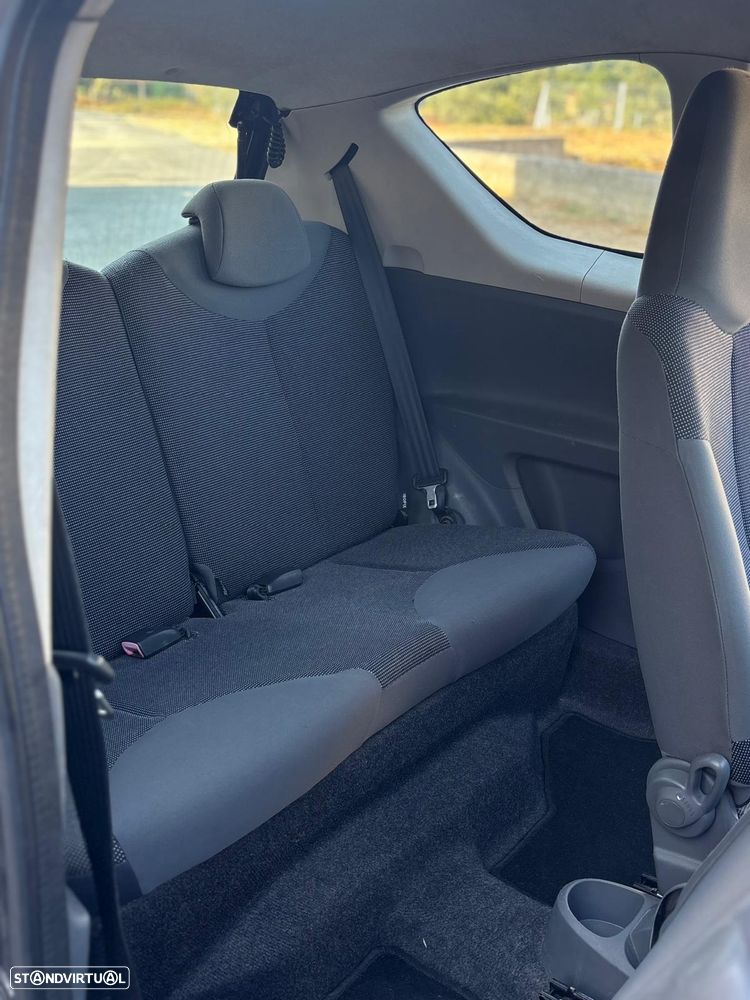 Peugeot 107 1.0 Urban Style - 9