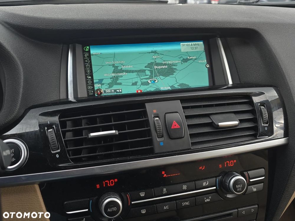 BMW X3 xDrive28i - 19