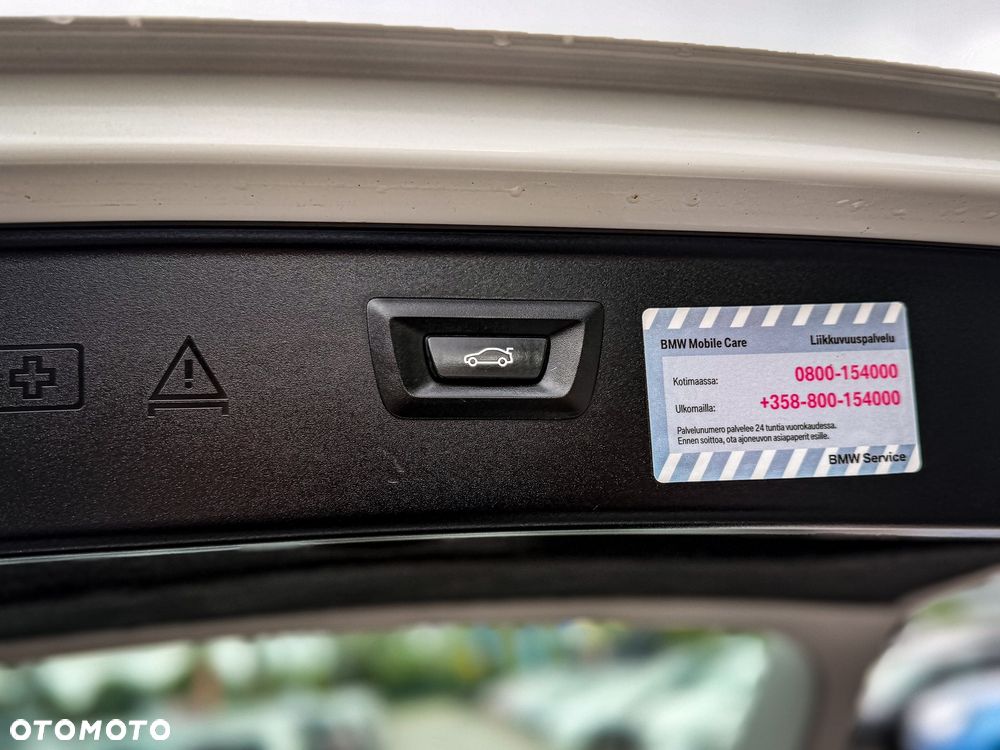 BMW Seria 5 518d Luxury Line - 25
