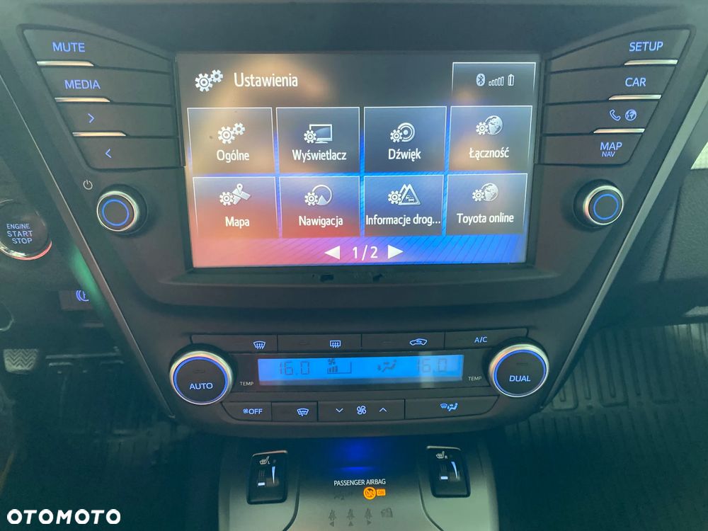 Toyota Avensis 2.0 D-4D Prestige - 30