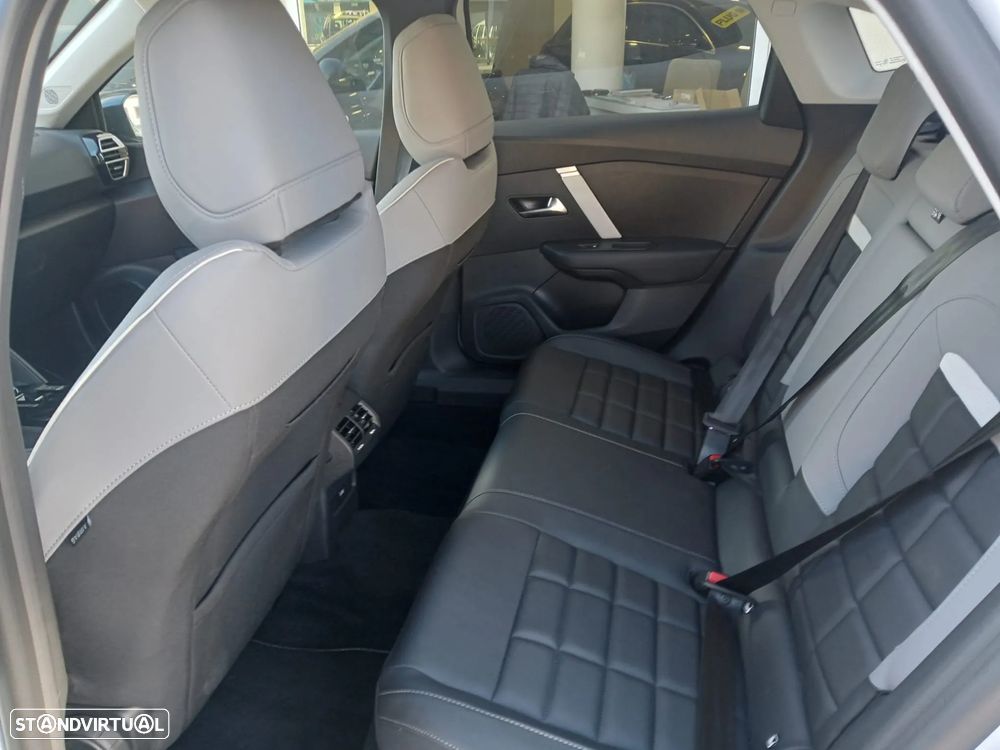 Citroën e-C4 X 54 kWh Autonomia Alargada Max - 18