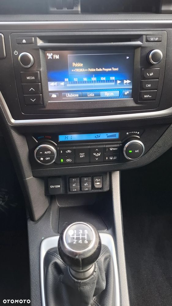Toyota Auris 2.0 D-4D Edition - 16