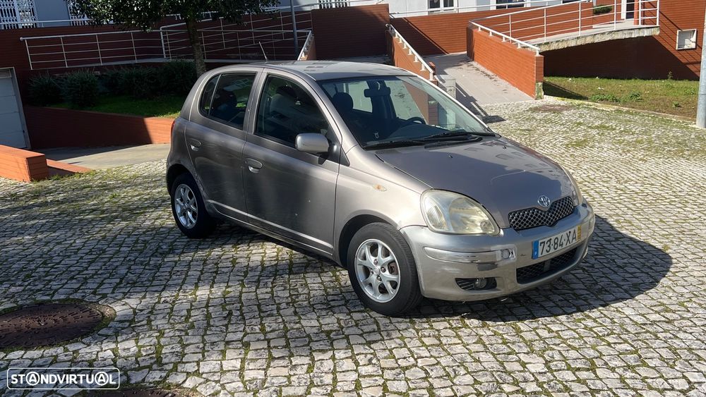 Toyota Yaris 1.0 Final Edition - 2