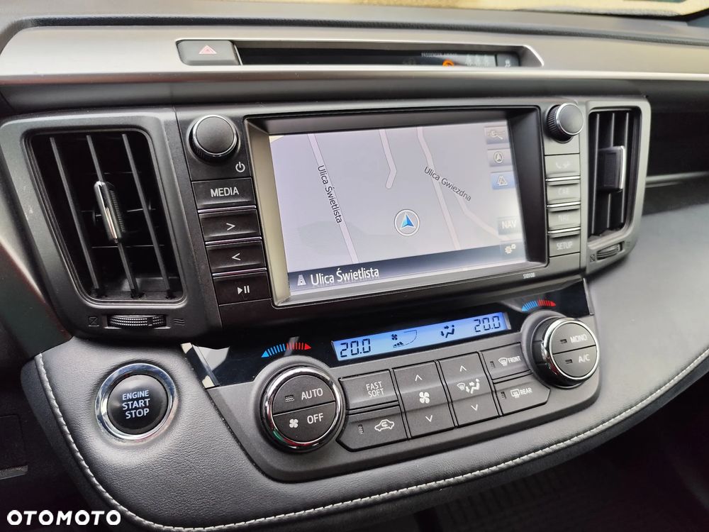 Toyota RAV4 2.0 D-4D Prestige 4x2 - 16