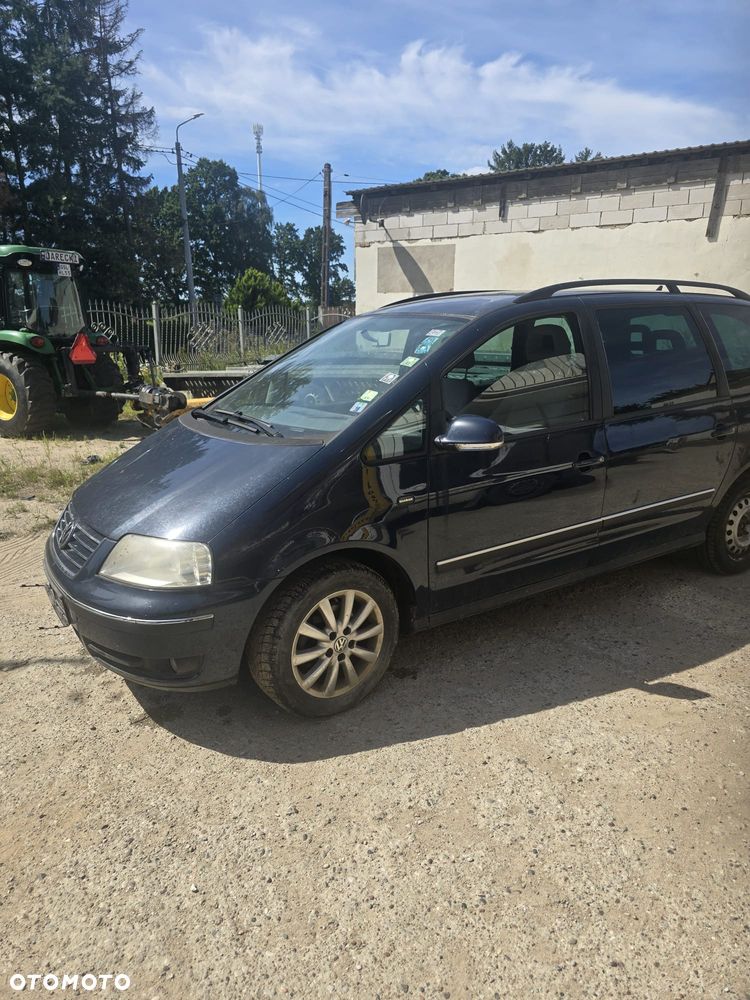 Volkswagen Sharan 2.0 TDI DPF BlueMotion Trendline - 2