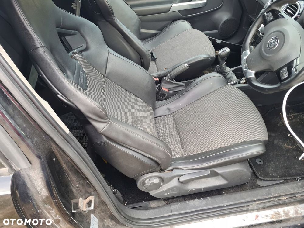 FOTEL FOTELE KANAPA RECARO OPEL CORSA D OPC - 1