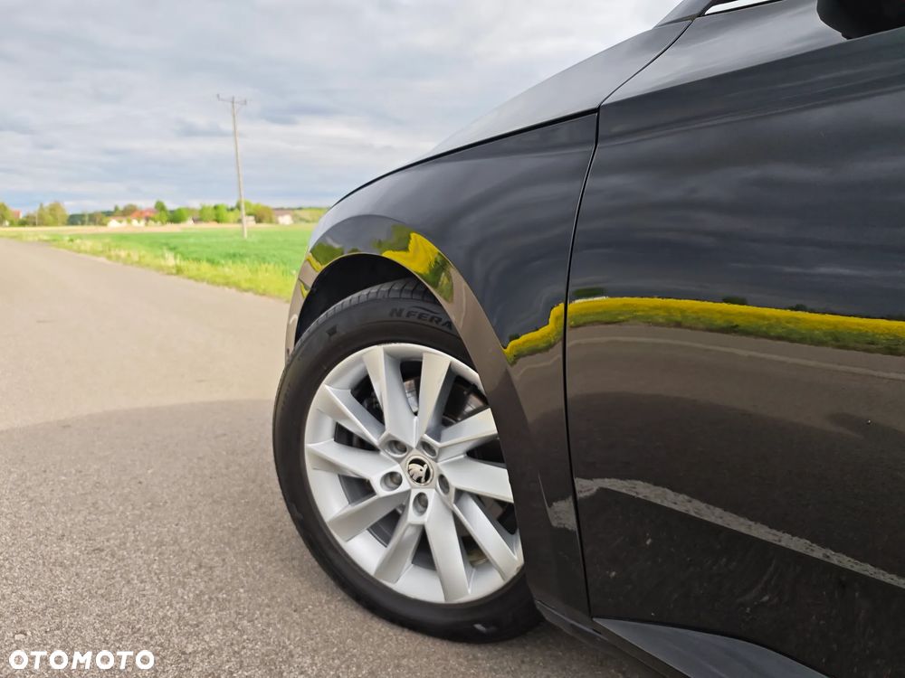 Skoda Superb 2.0 TDI DSG Ambition - 12