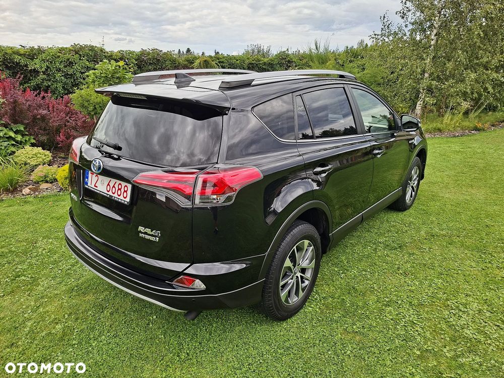Toyota RAV4 - 7