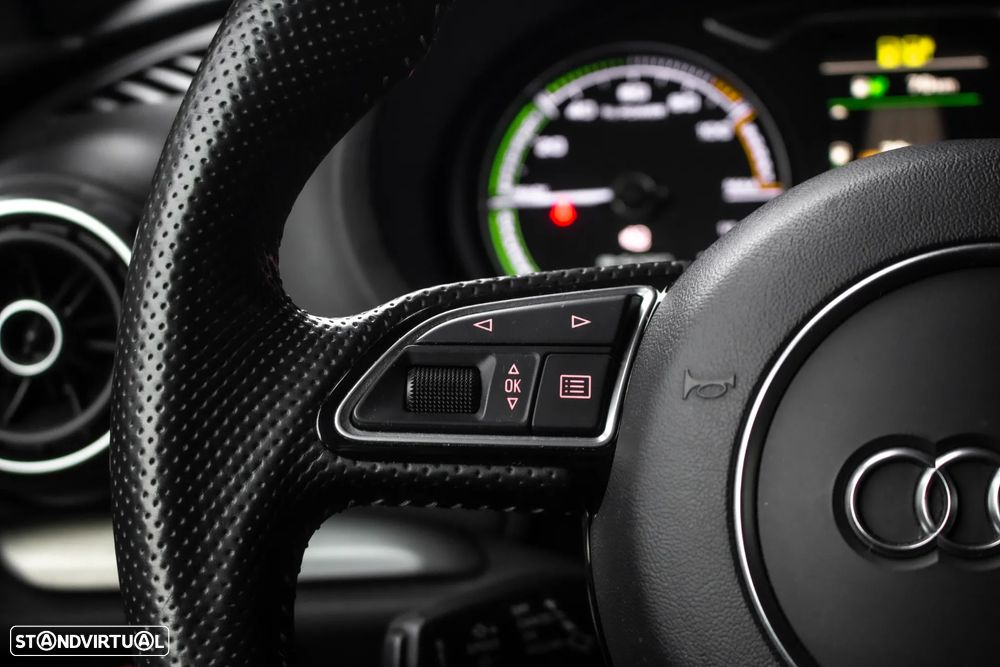 Audi A3 Sportback e-tron 1.4 TFSI S-line S tronic - 13