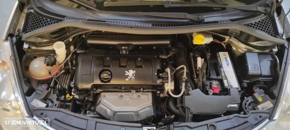 Peugeot 207 CC 1.6 16V - 40