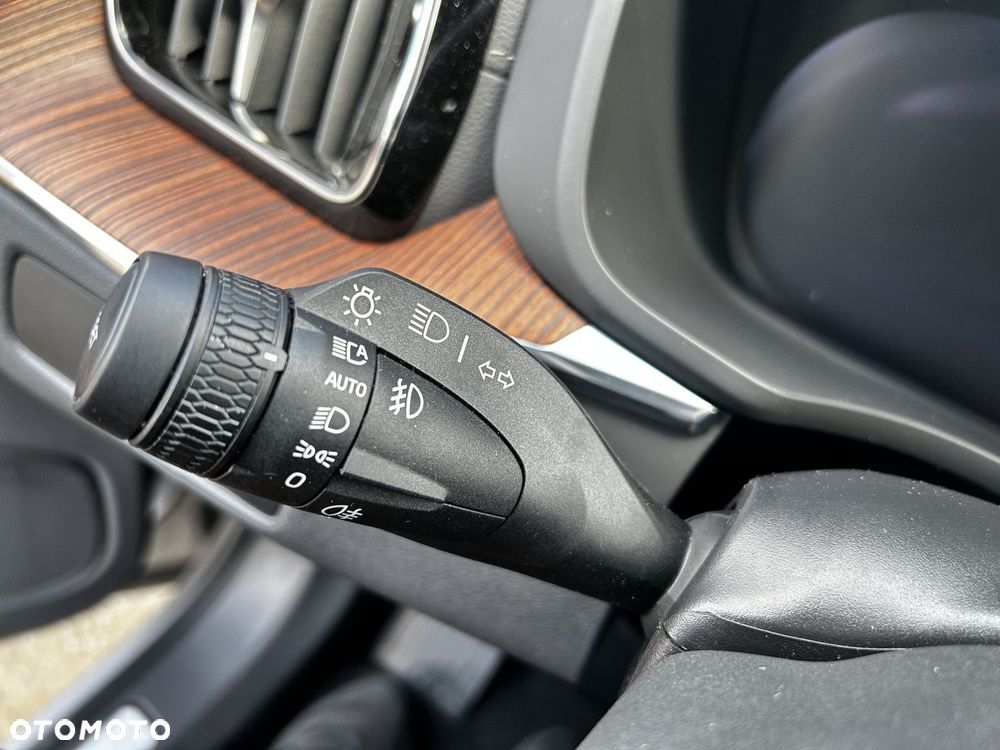 Volvo XC 60 - 18