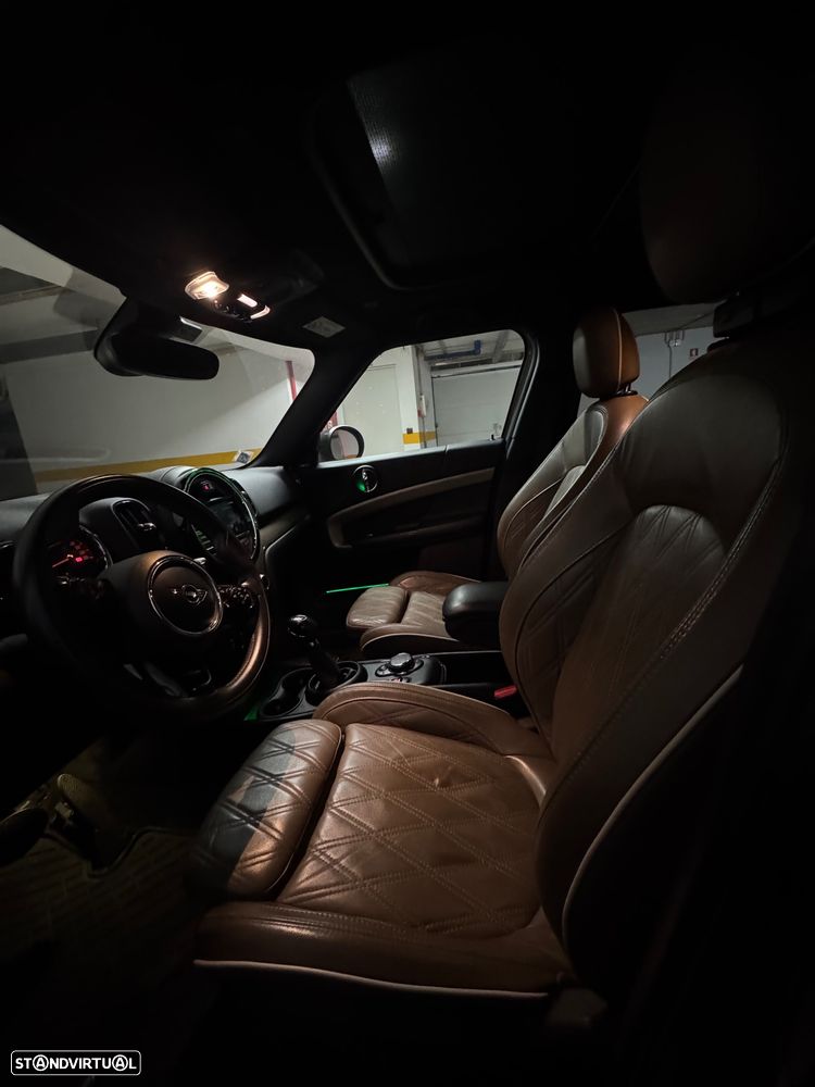 MINI Countryman Cooper SE ALL4 Auto - 26