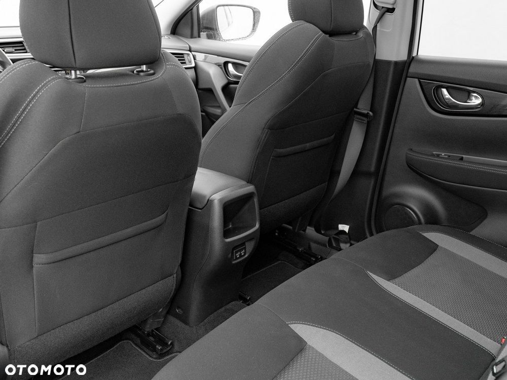 Nissan Qashqai - 24