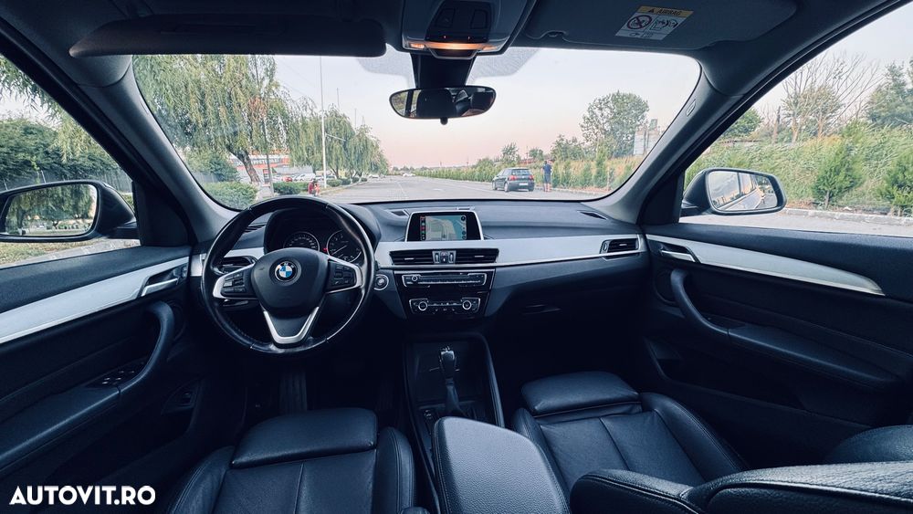 BMW X1 xDrive20i AT xLine - 7