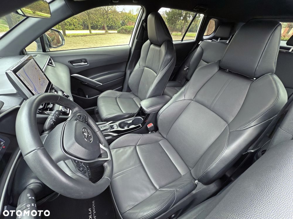 Toyota Corolla Cross 2.0 Hybrid Executive AWD - 8