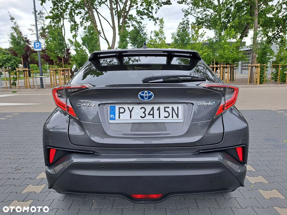 Toyota C-HR Lounge - 8