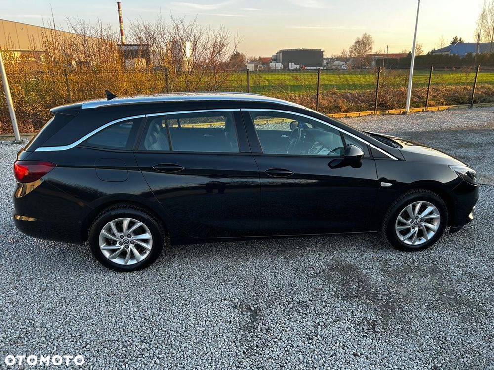 Opel Astra 1.2 Turbo Business Edition - 4