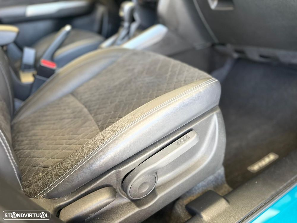 Suzuki Vitara 1.5L AGS GLX 4WD Strong Hybrid - 31