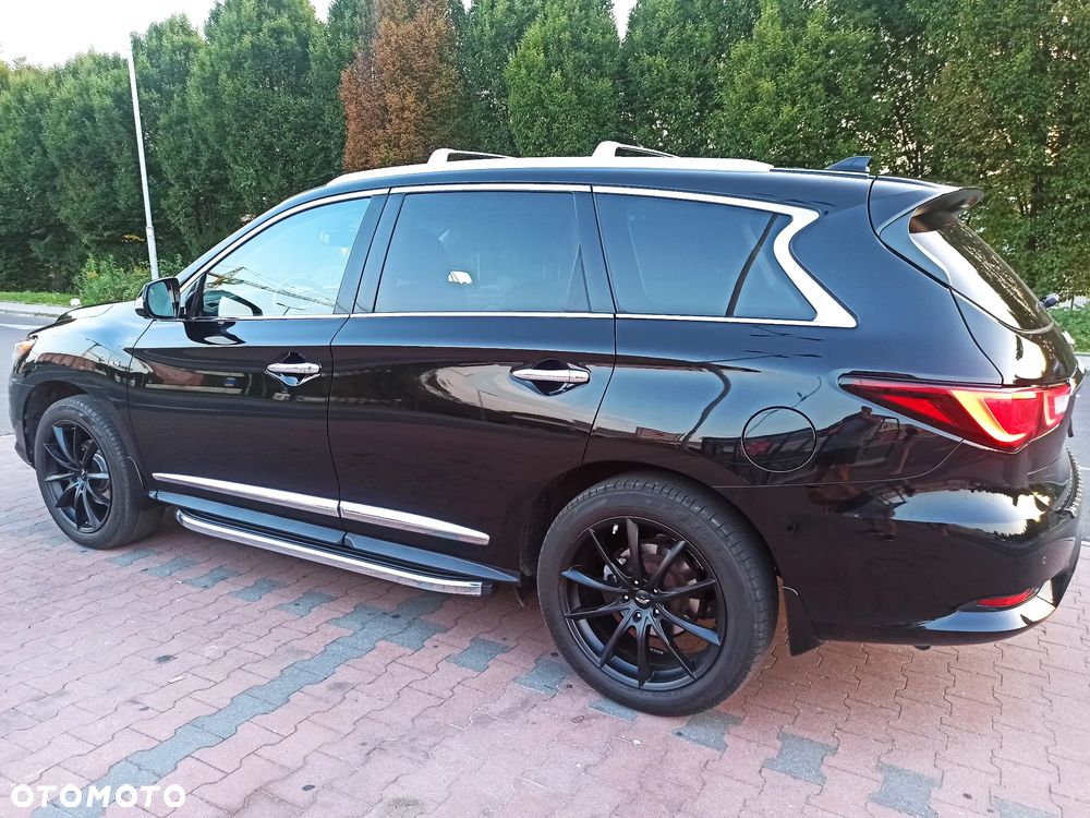 Infiniti QX60 - 11