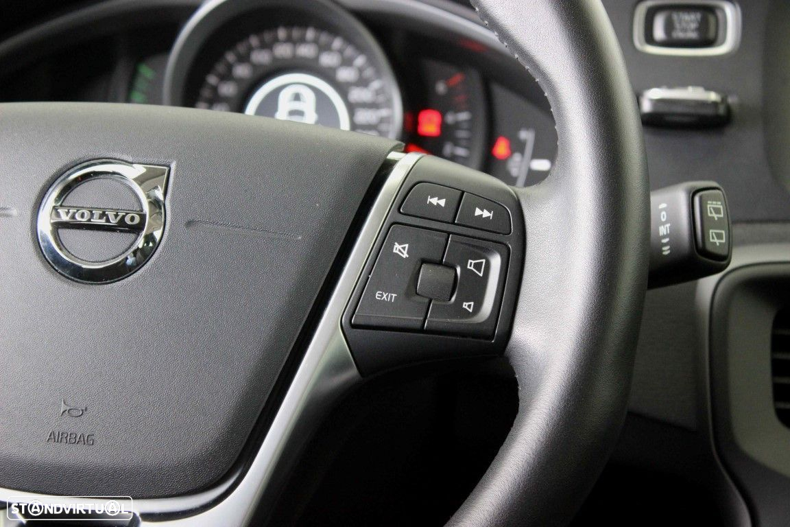 Volvo V40 - 19